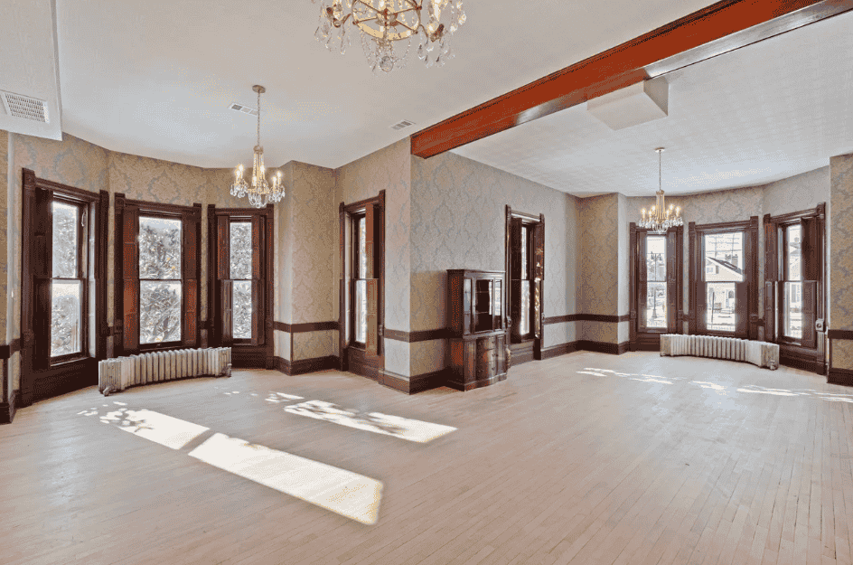 Mansion 1886 (New Albany)