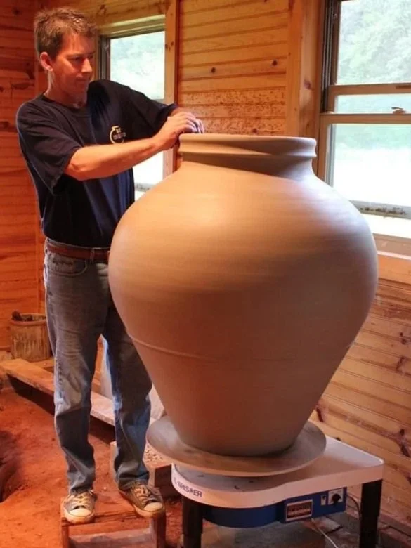 DS+making+large+jar+-+David+Stuempfle.jpg