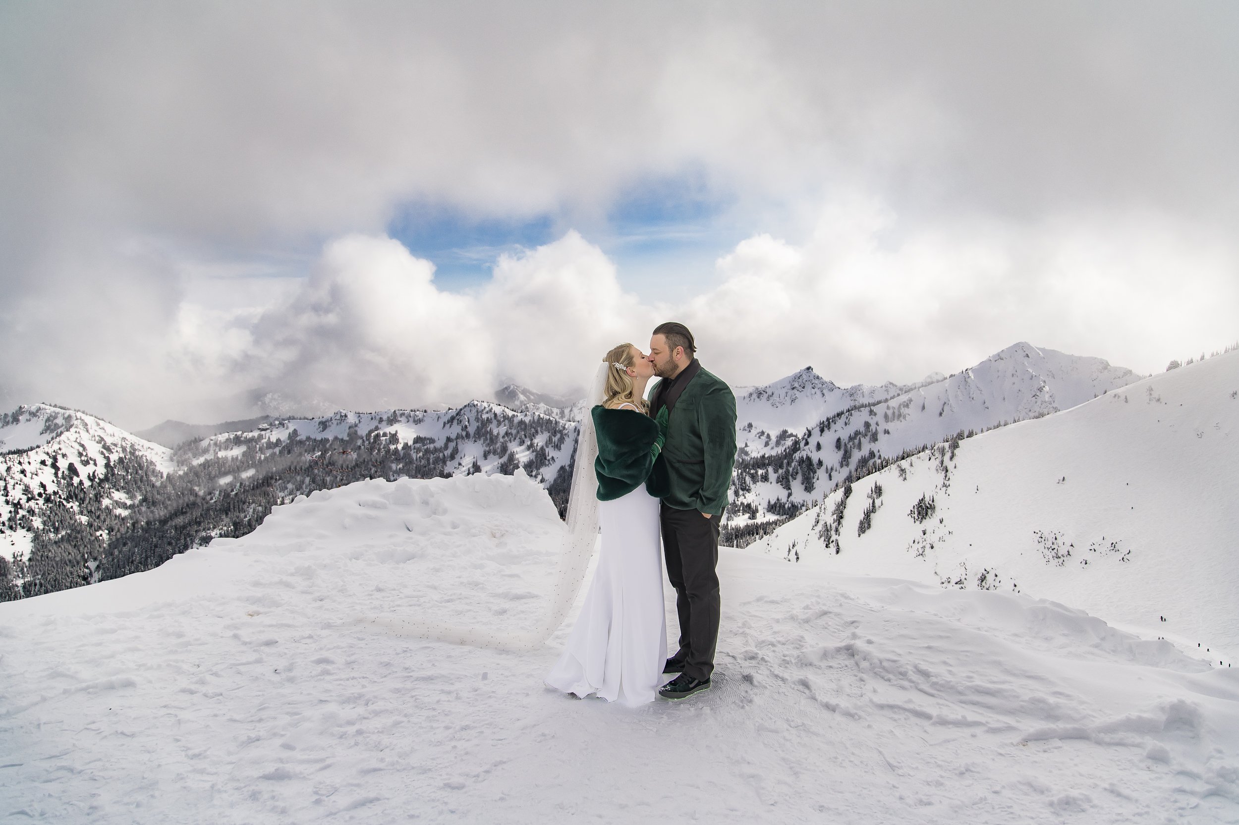 Mount Rainier Elopement Wedding Photos-26.jpg