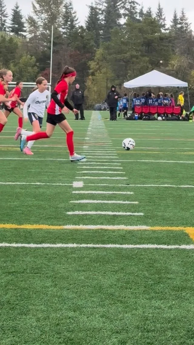 “That was SO GOOD.”
Ruby with the @cfc_2014g_red scored a banger this weekend against OPFC to help lead the squad to a 2-1 W!
#somoscfc #winningculture #cfc #goal #celebration #soccer