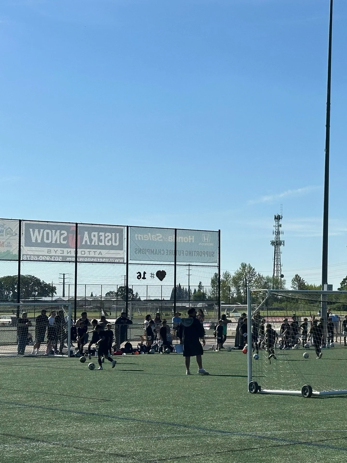 U8-10 Tryouts ✔️

What an incredible week for our Junior Academy program as over 200 players showed up and showed out for the 2026-27 season!

Parents - be on the lookout for team placement emails and future opportunities!

Still need to register for