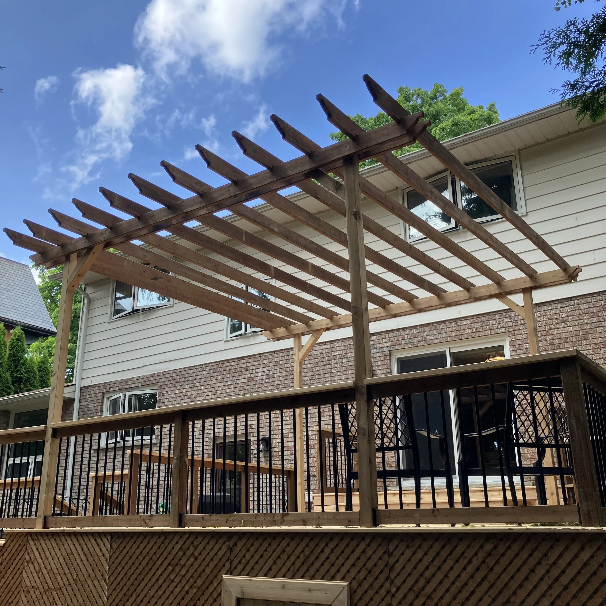 Large pergola in guelph ontario