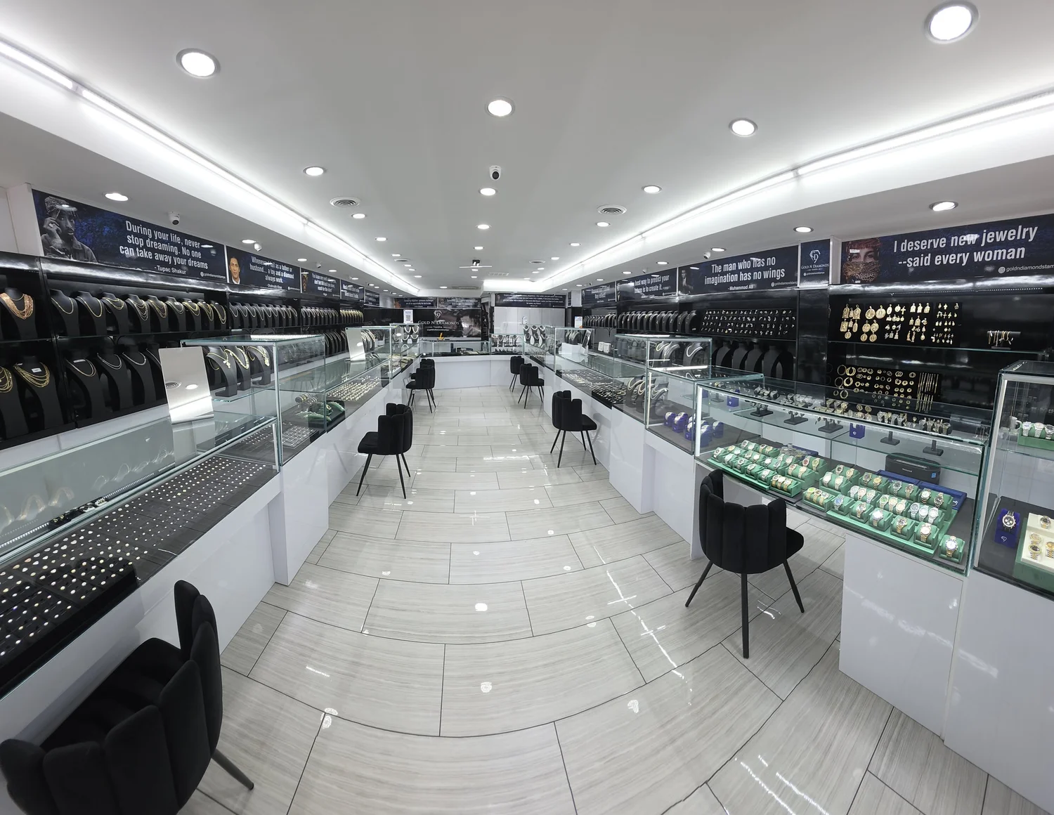 Gold N Diamonds Tampa jewelry showroom in Tampa, Florida
