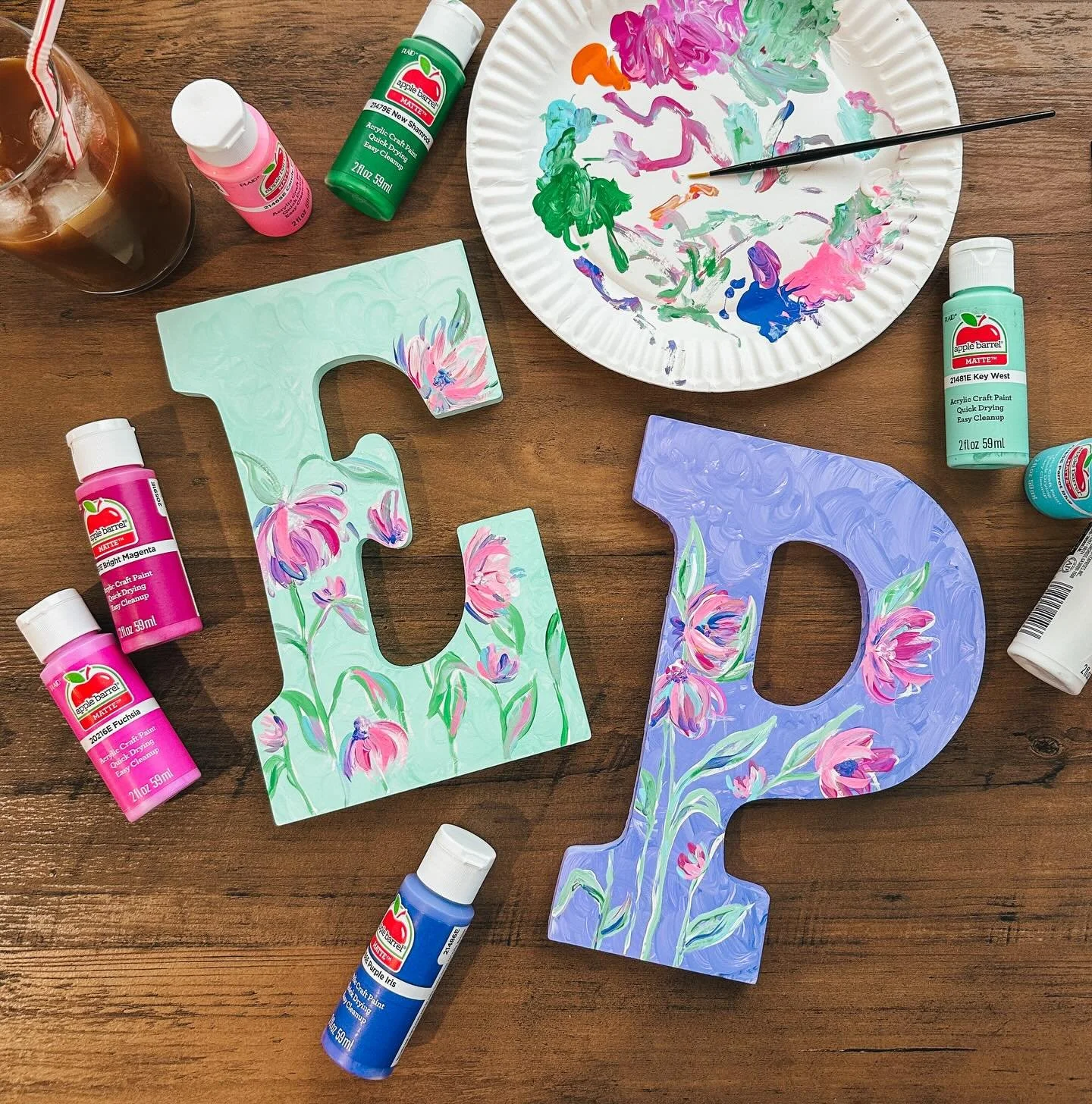 A bright little project on a snow day of my nightmares 🫠 we moved to Monmouth county just in time for this area to get unprecedented snowfall&hellip;yay!🥲 but I&rsquo;d bought these letters for the girls bedroom doors a long time ago and a fresh st