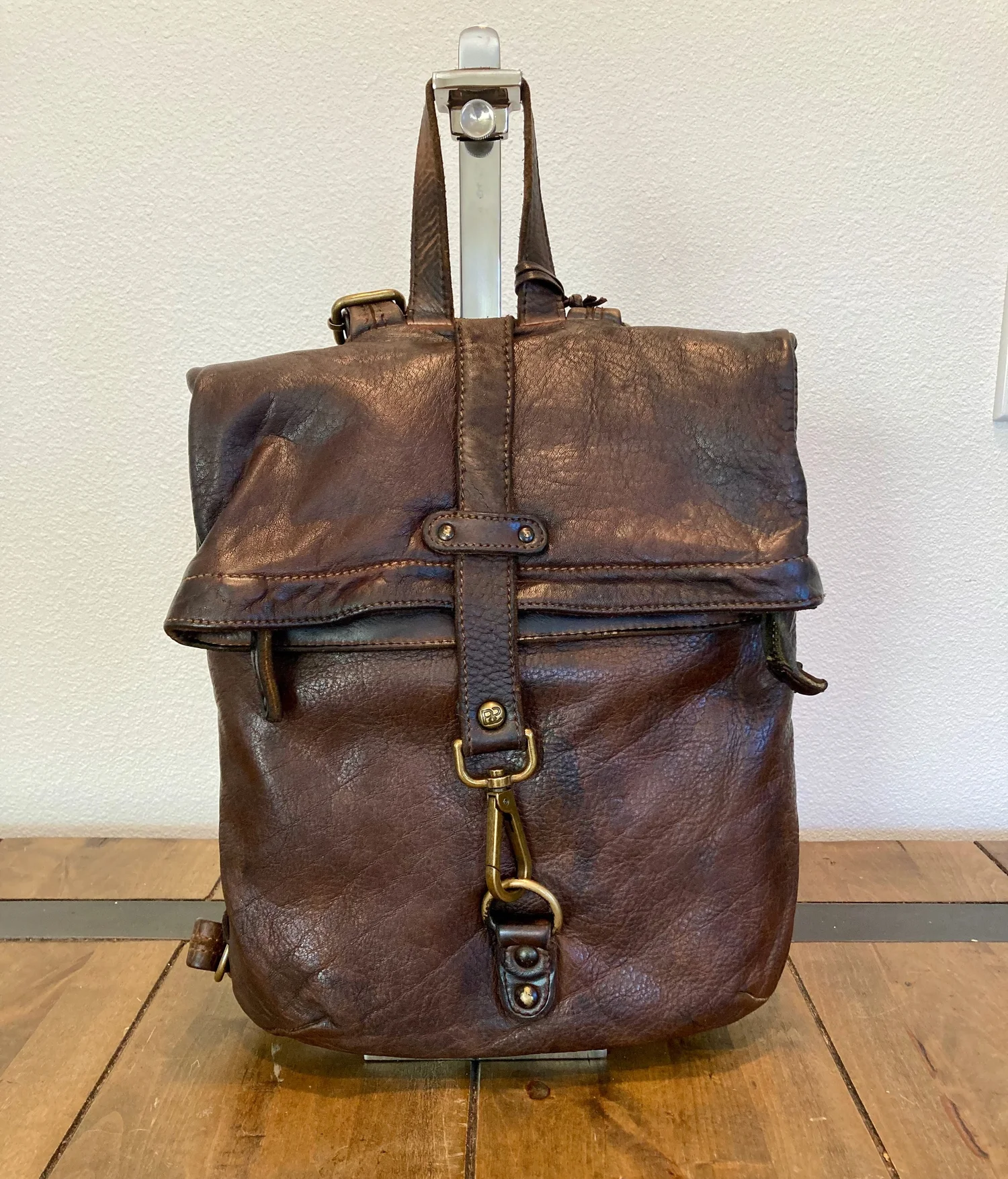 Frankie Bayside Fold Over Style Backpack Vintage Brown  display picture 3