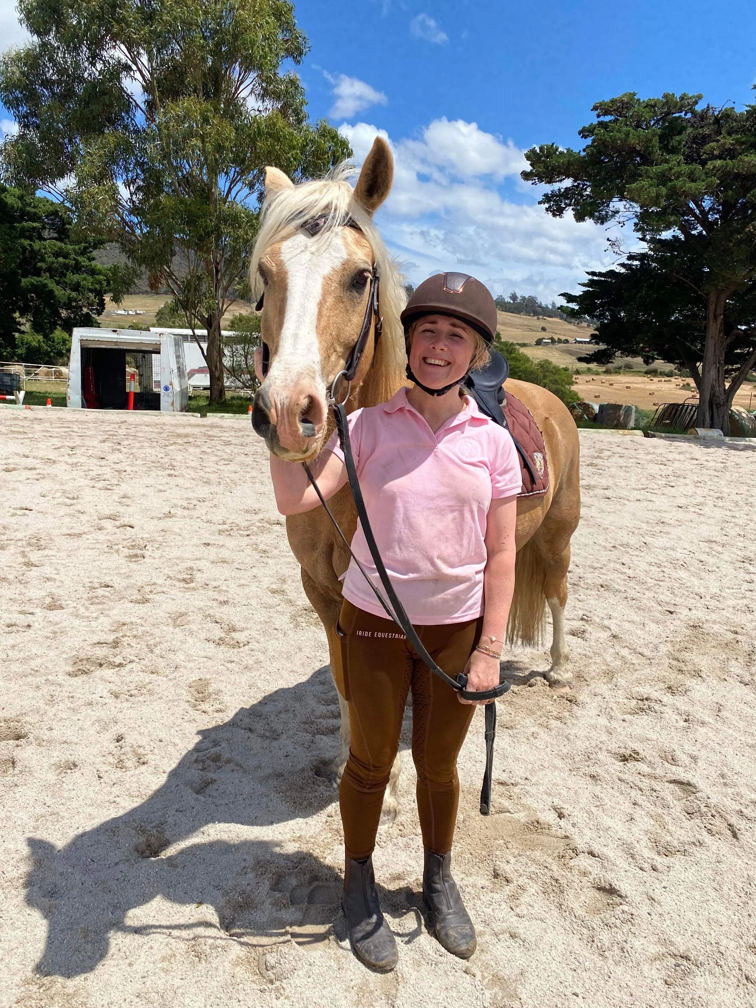 Adult Riders — Hobart Horseplay