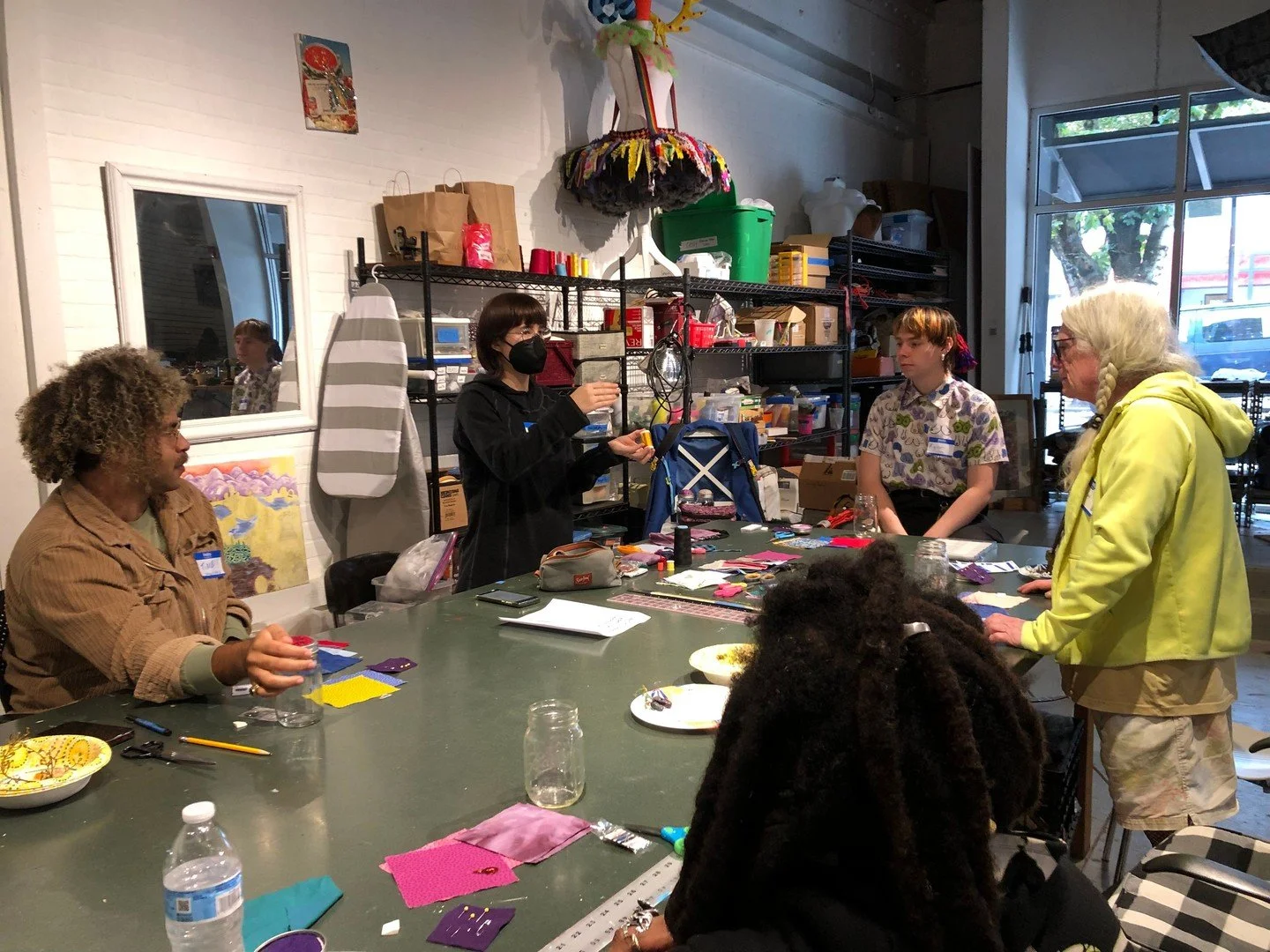 Arlo, one of our amazing volunteers, taught a hand sewing workshop last week in our studio.  We're lucky to have such talented members of our community who take the time to share their skills with our artists. We'll be learning more about sewing, kni