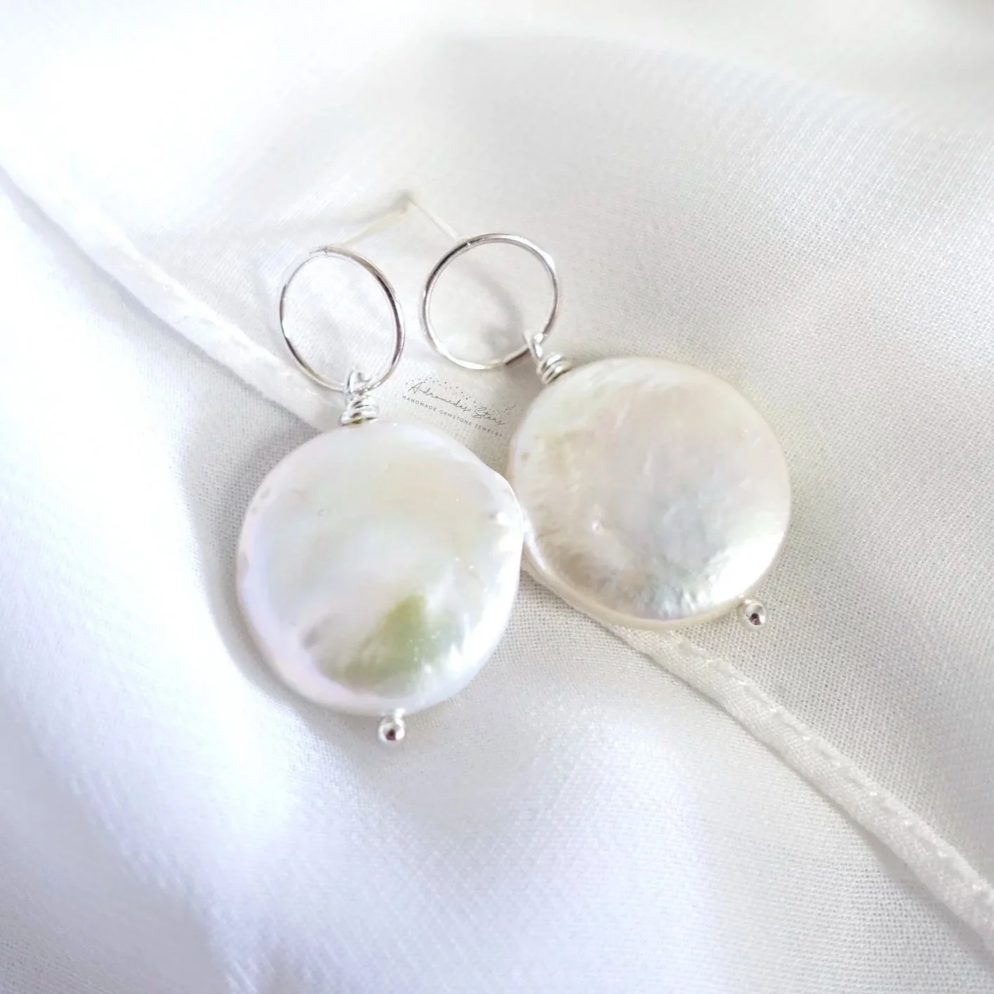Boucles d'oreilles grandes perles de pièce blanches en argent fin, bijoux de mariée