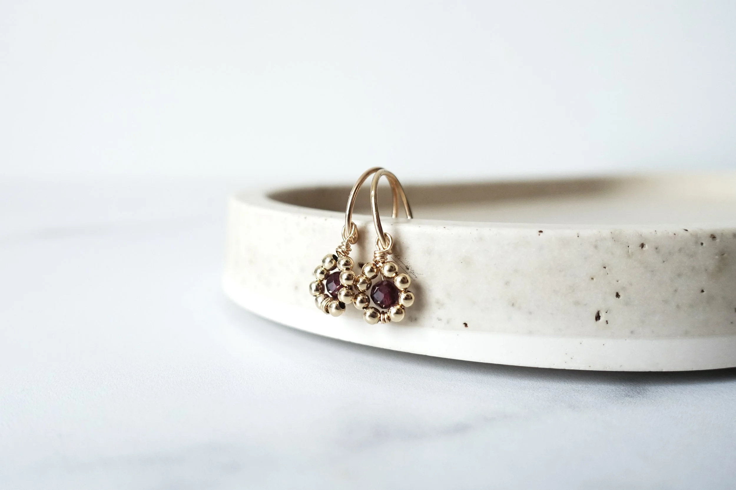 flower power earrings garnet gf tray hanging.jpg
