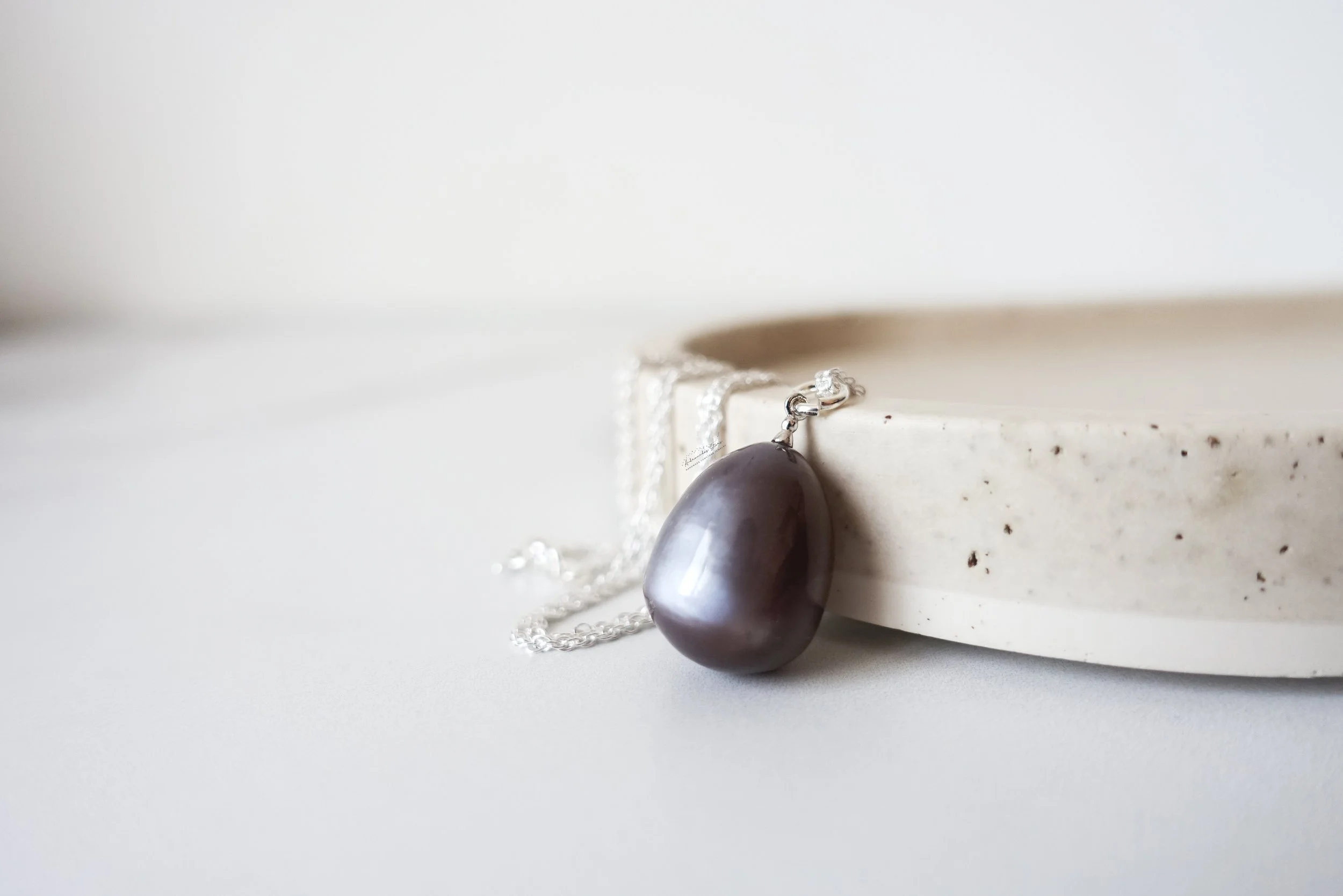 chocolate moonstone necklaces ss tray up right pendant.jpg