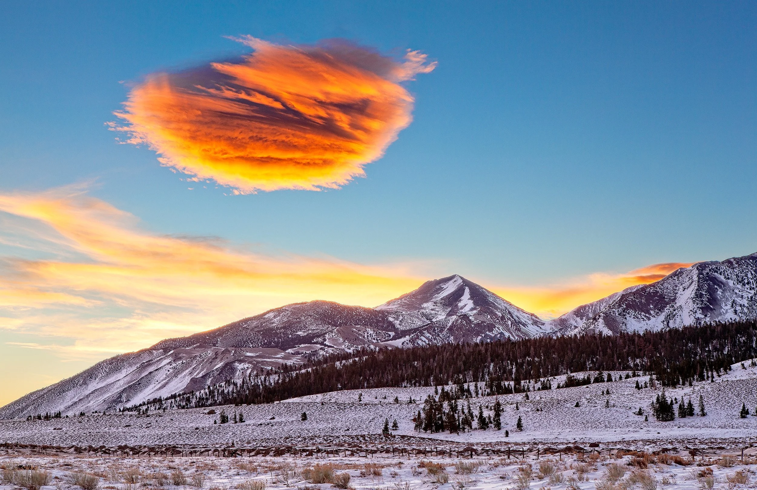 Sunrise in Mammoth Lakes