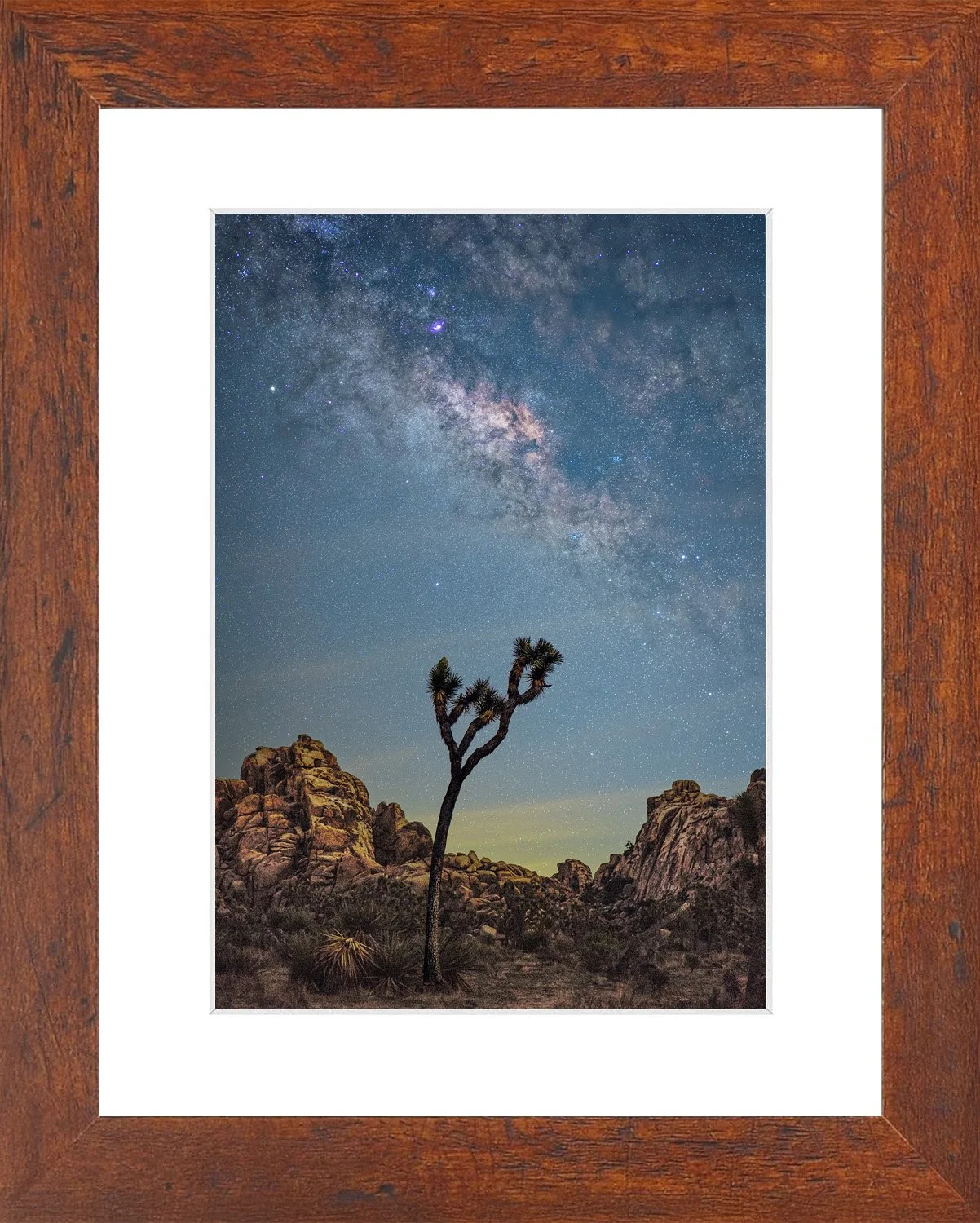 Reach-8x10-Brown-Frame.jpg