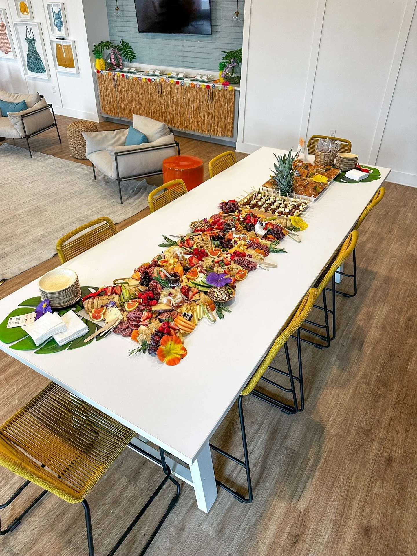 Hawaiian themed graze for @mypcbchamber at @eastbayflats 🌺🧀✨ Thank you for having us for your special event! 

#pcbchamber #panamacitybeach #floridacatering #grazingtable #cheeseandcharcuterie