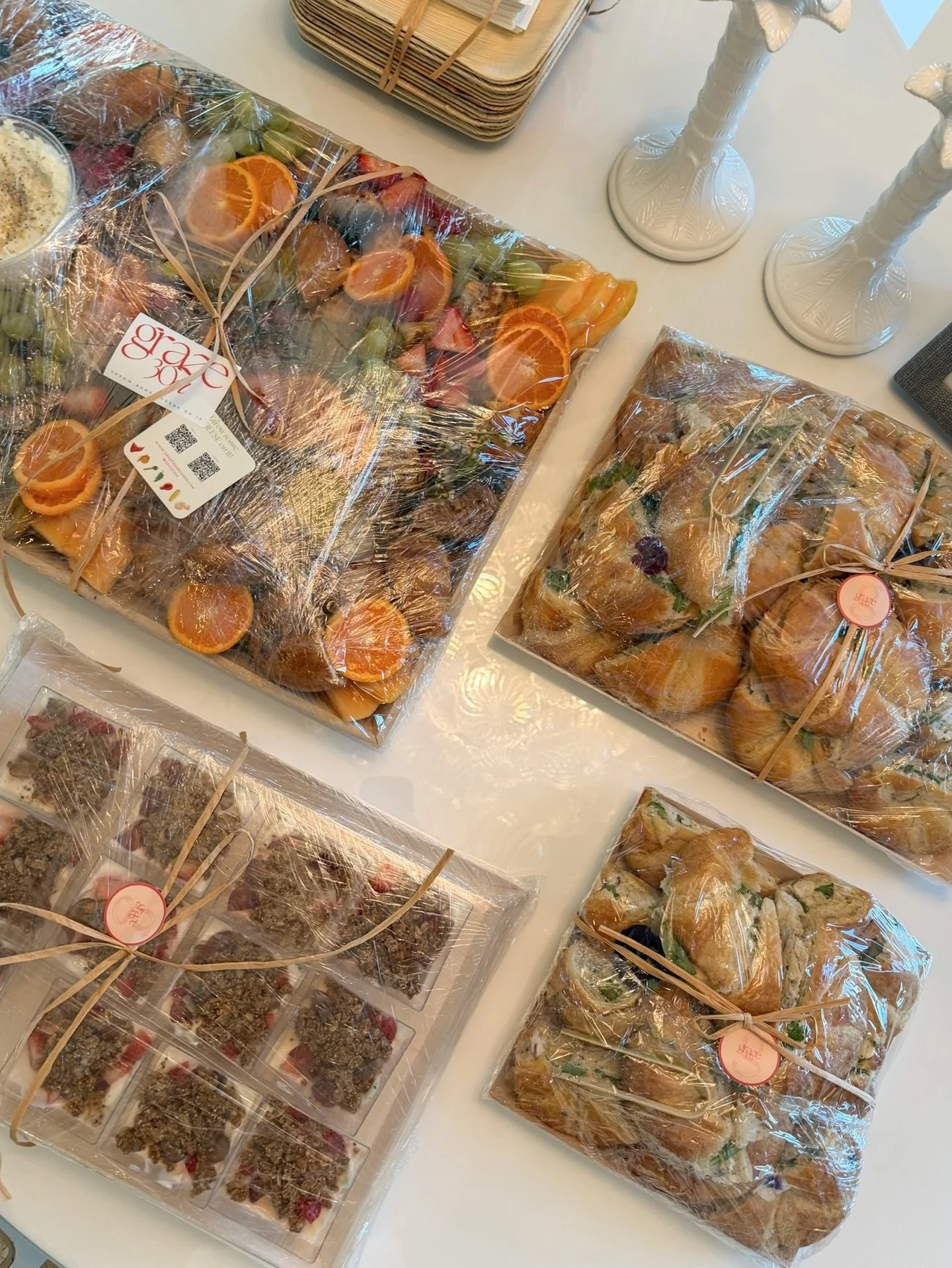 Swipe to unpack 😋 

#30abrunch #destinbeach #floridafoodie #breakfastspread