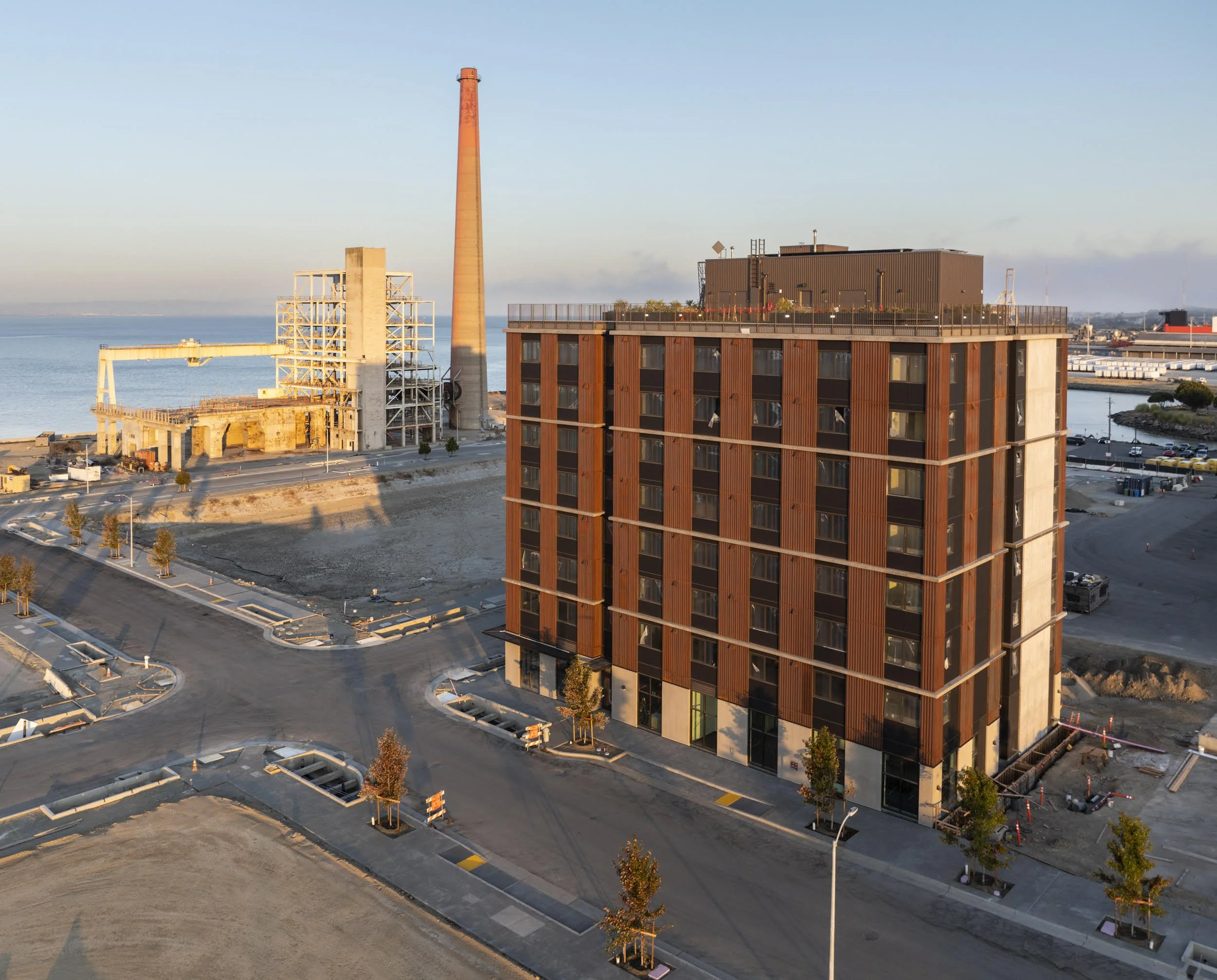 Tour & Happy Hour - Potrero Power Station