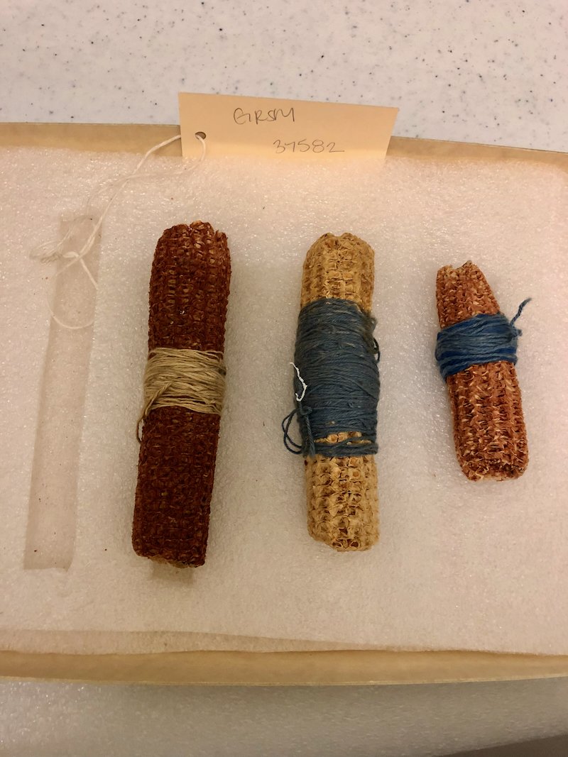   THREAD WRAPPED AROUND CORN COBS    A storage method that was new to me.   