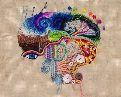 Brain 80 by Wedela von Popta from @hapticandhue &lsquo;s latest podcast &ldquo;the intelligence of the hands and the creative brain&rdquo;  hapticandhue.com/stitch-your-brain/. And no it&rsquo;s not a link in my bio, you&rsquo;ll have to get there yo