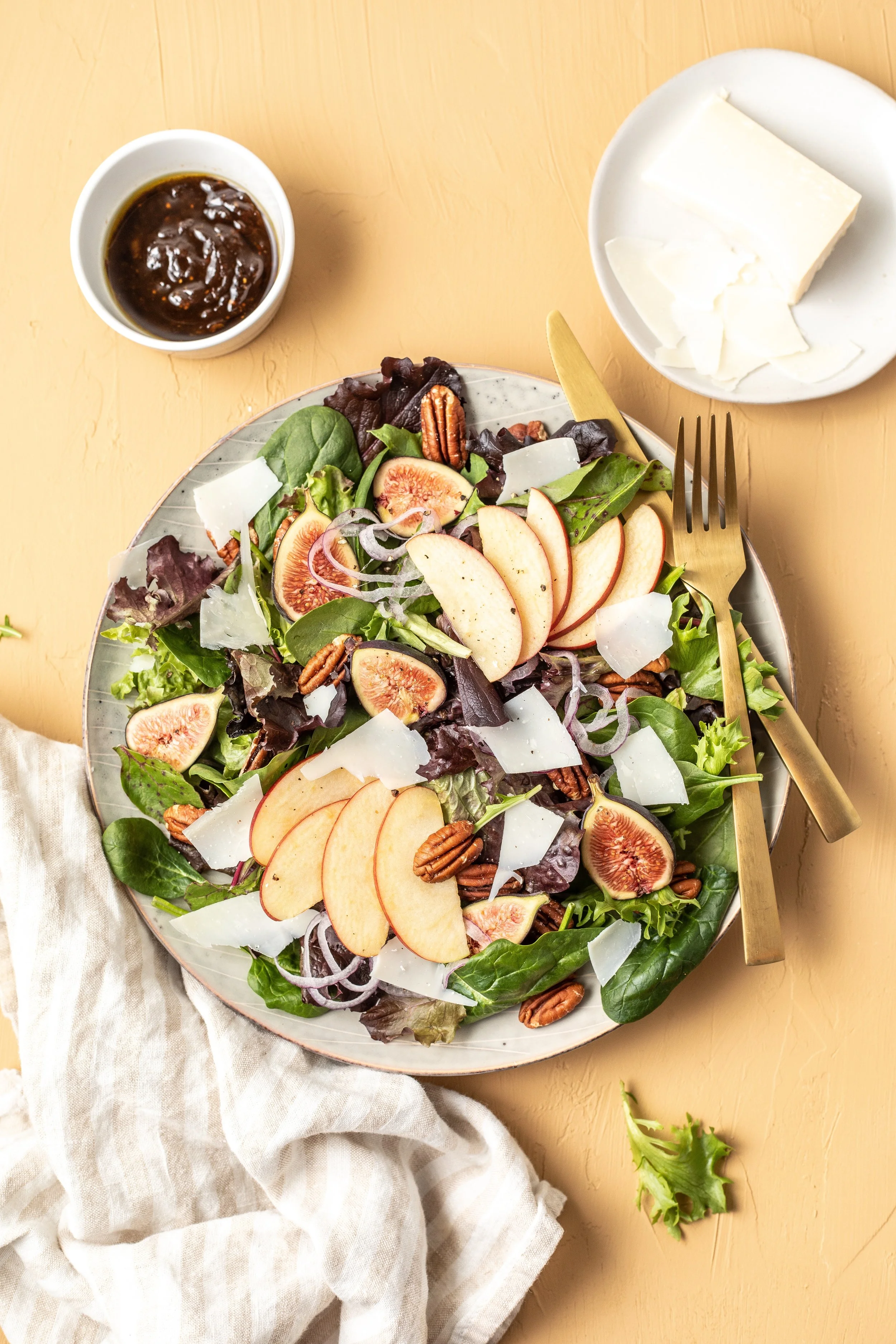 Gouda_fig_apple_salad-5.jpg