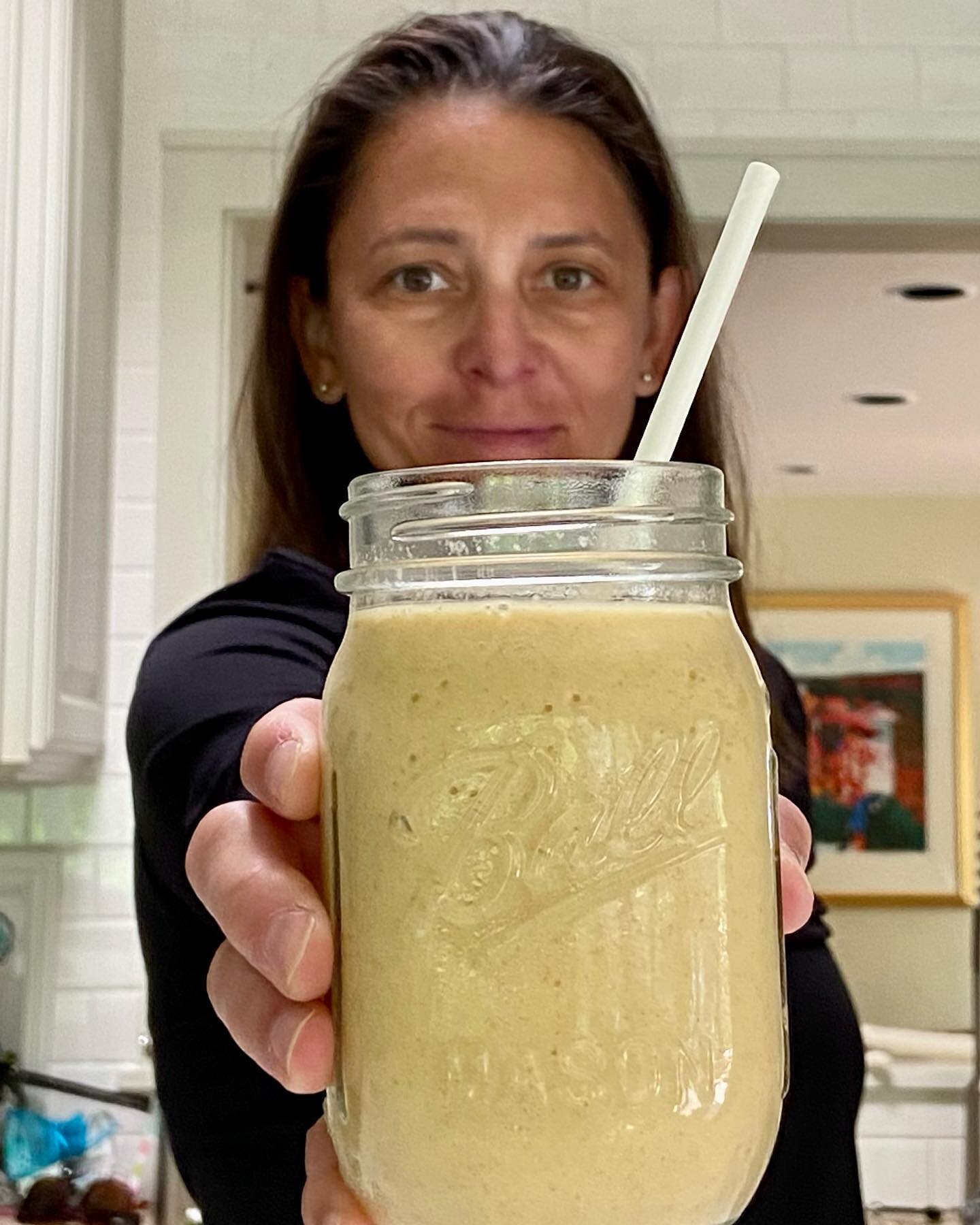 Coco Chia Smoothie 🥭🥥

Crushed these every single day on our trip to Costa Rica and am now replicating this delicious smoothie at home 😋😋

Coco Chia Smoothie:

1 cup organic coconut milk
1 cup organic frozen mango
1 Tablespoon white chia seed
1 t