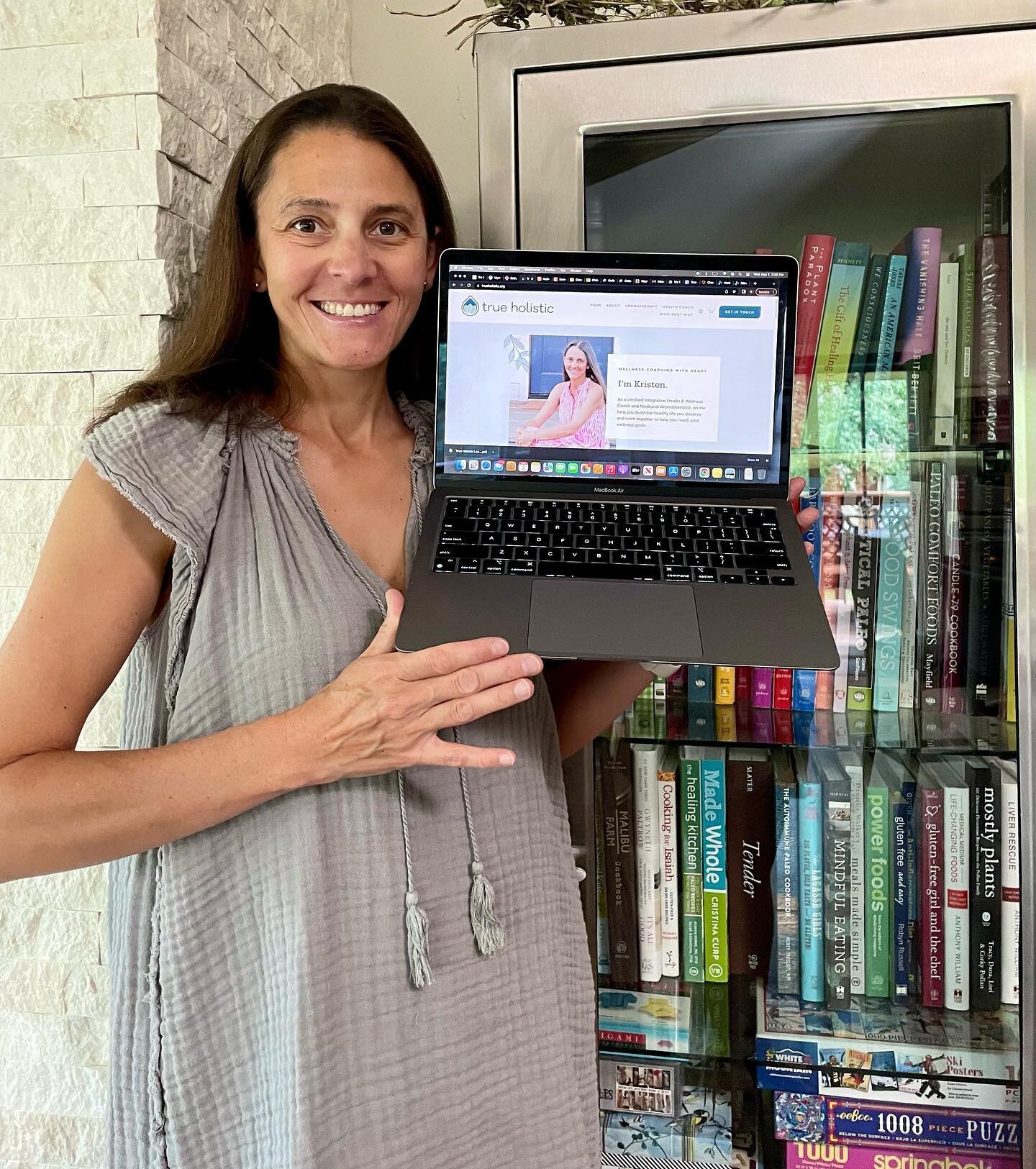 I am buzzing with excitement that the official launch of my business True Holistic is tomorrow! 🥳🎉

Been hard at work rebranding my health coaching/ aromatherapy business and am thrilled to have a new website and landing page for all things True Ho