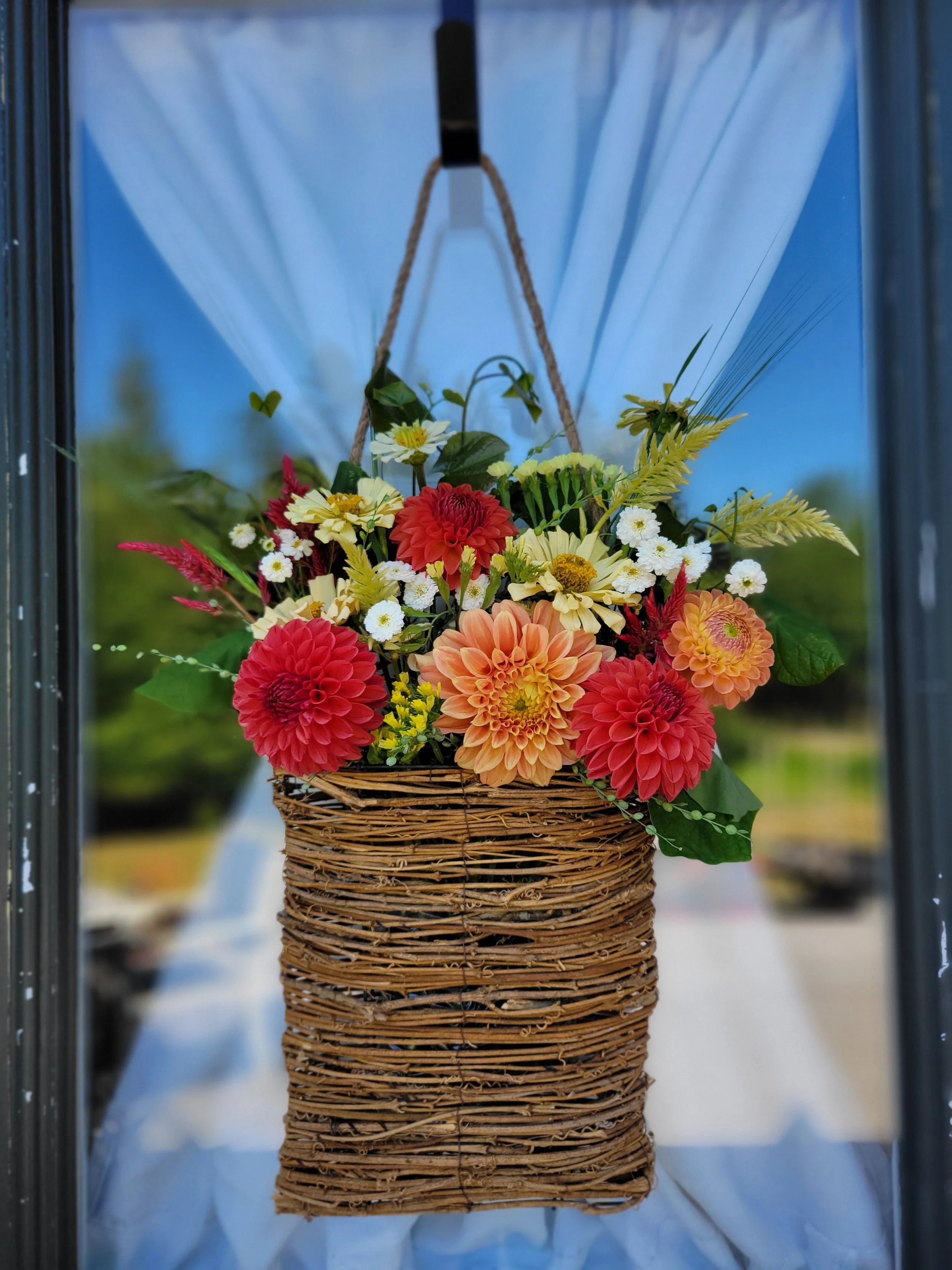 Welcoming Entrance Basket