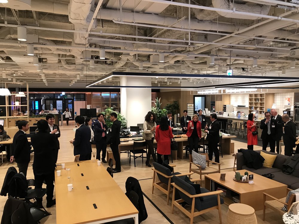  Finger foods and drinks accompanied networking at   Canvas to Corporation: Unleashing the Power of Art in Business, an event held at WeWork Links Umeda on February 27.  