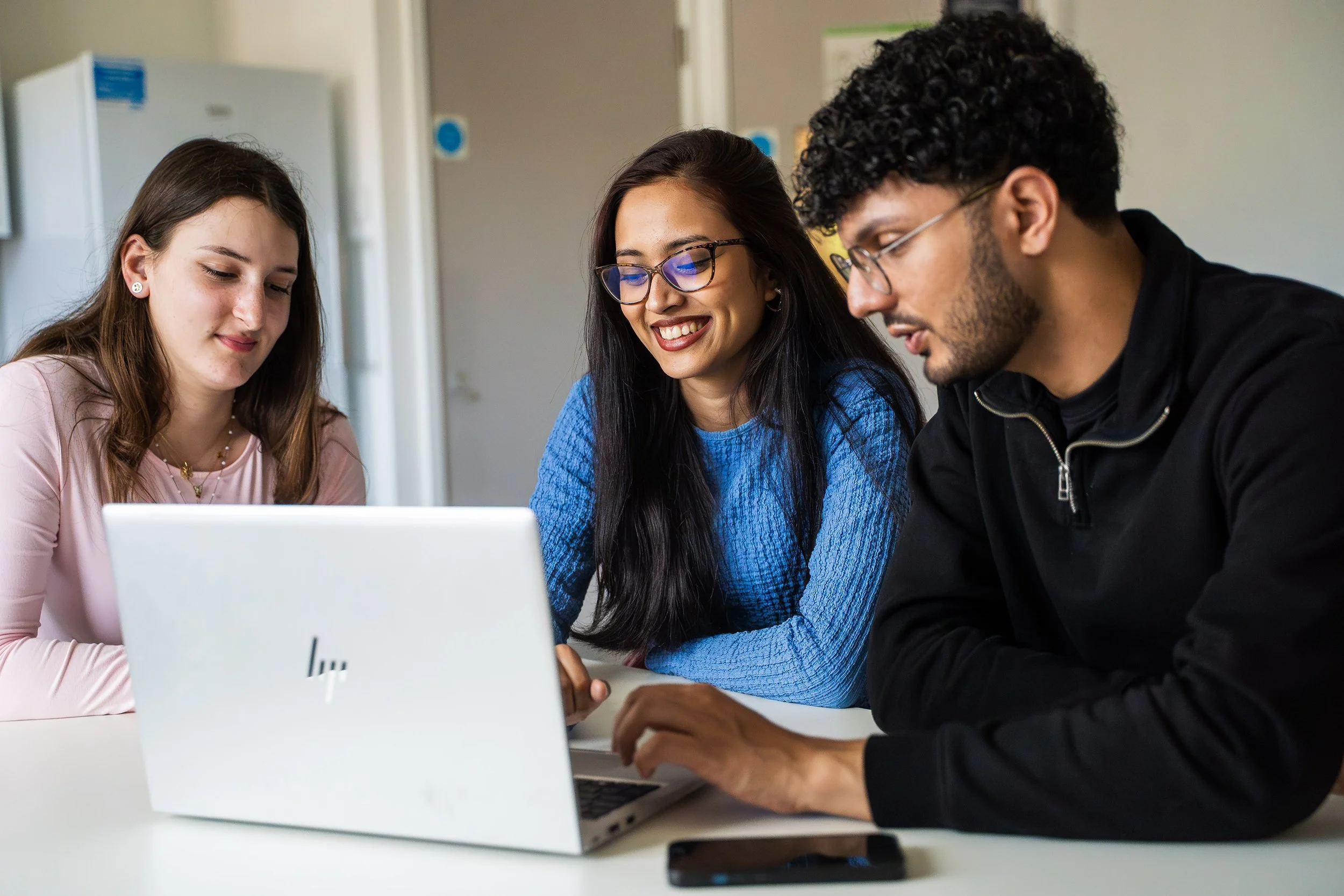 UoG SAS 2025-112 copy.jpg