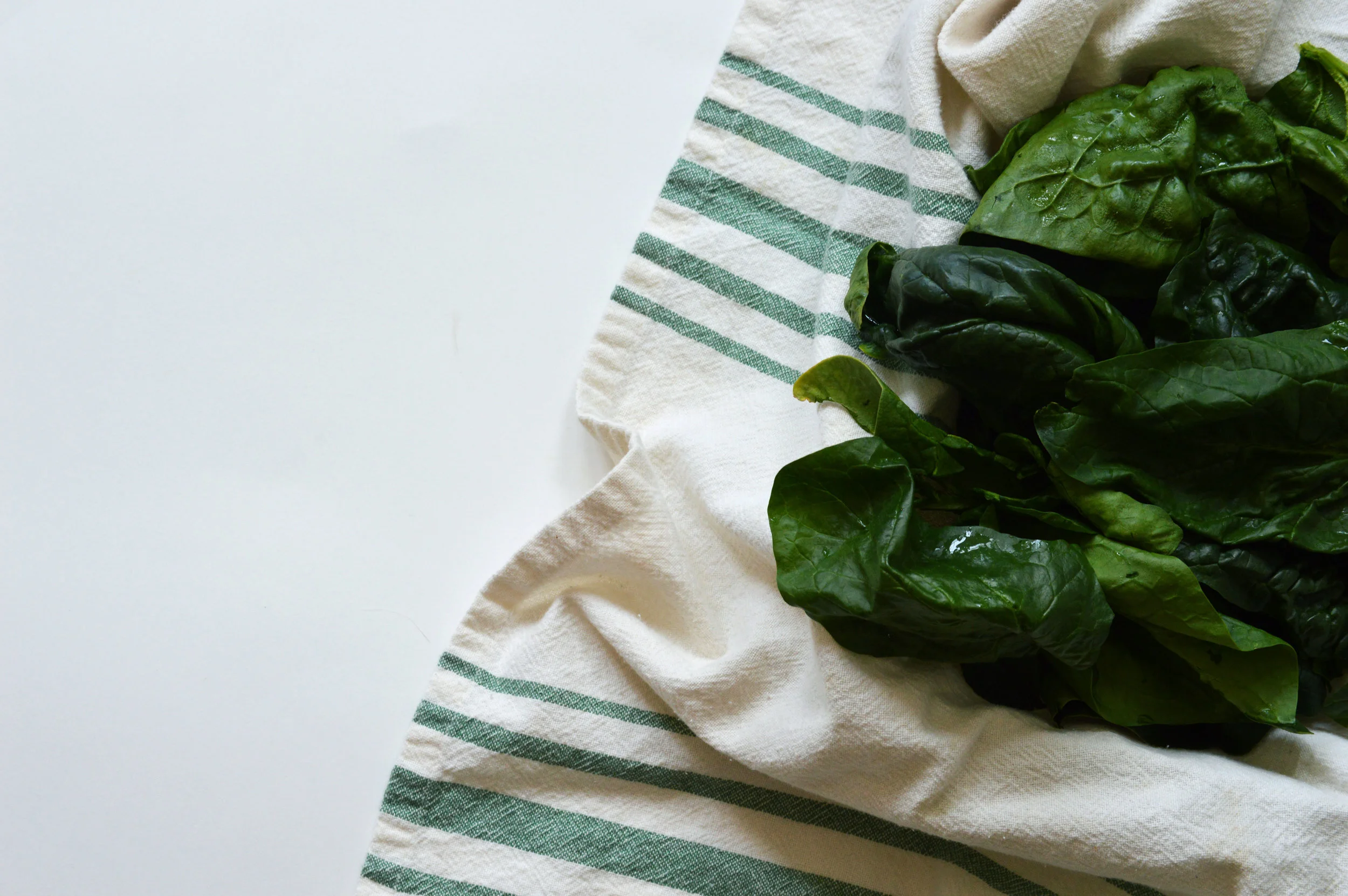 How To Store Your Veggies & Keep Leafy Greens Fresh (Without Plastic