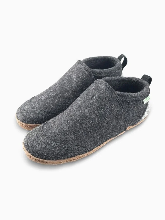 insulated house shoes