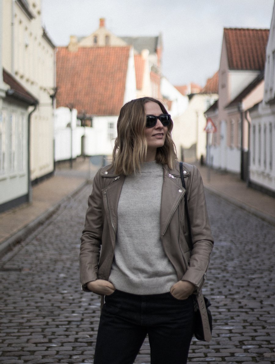 Week Of Outfits Series: A Week Of Versatile Capsule Wardrobe Outfits ...