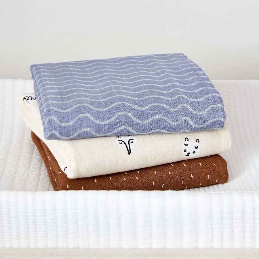 10 Organic Baby Clothes Brands For Softness And Sustainability — The