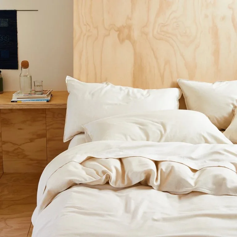 10 Best Organic Comforters & Duvet Inserts In 2023 — The Good Trade
