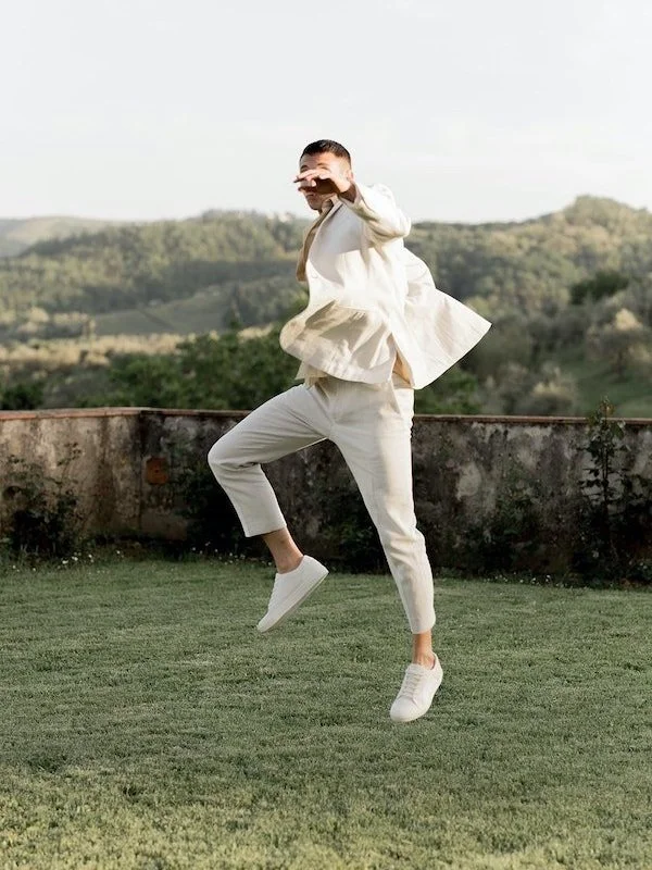 7 Instagram Accounts To Follow For Men's Minimalist Fashion Inspiration — The Good Trade