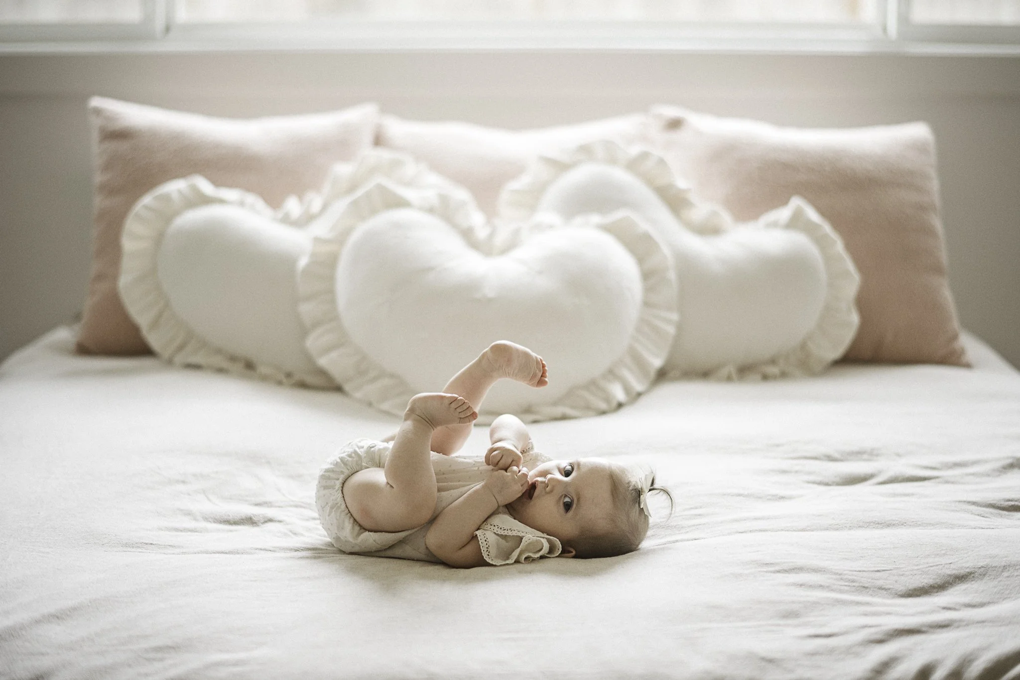 Six Months of Everly, a sweet In-Home Session to celebrate! 