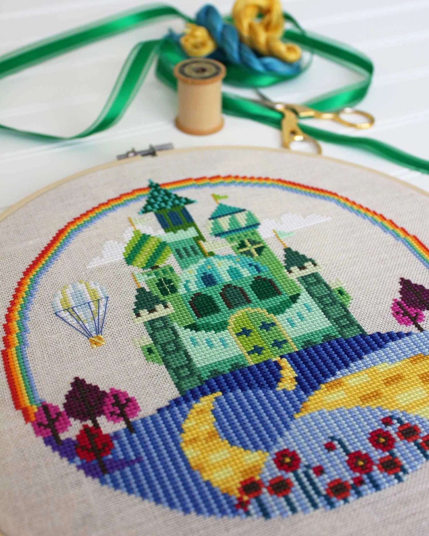 The Emerald City - modern city cross stitch pattern PDF