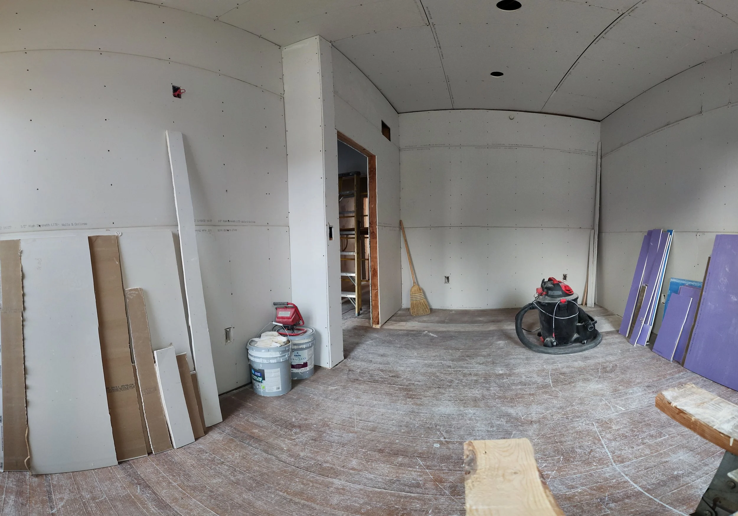 DJI_20251004_183802_118_pano.jpg