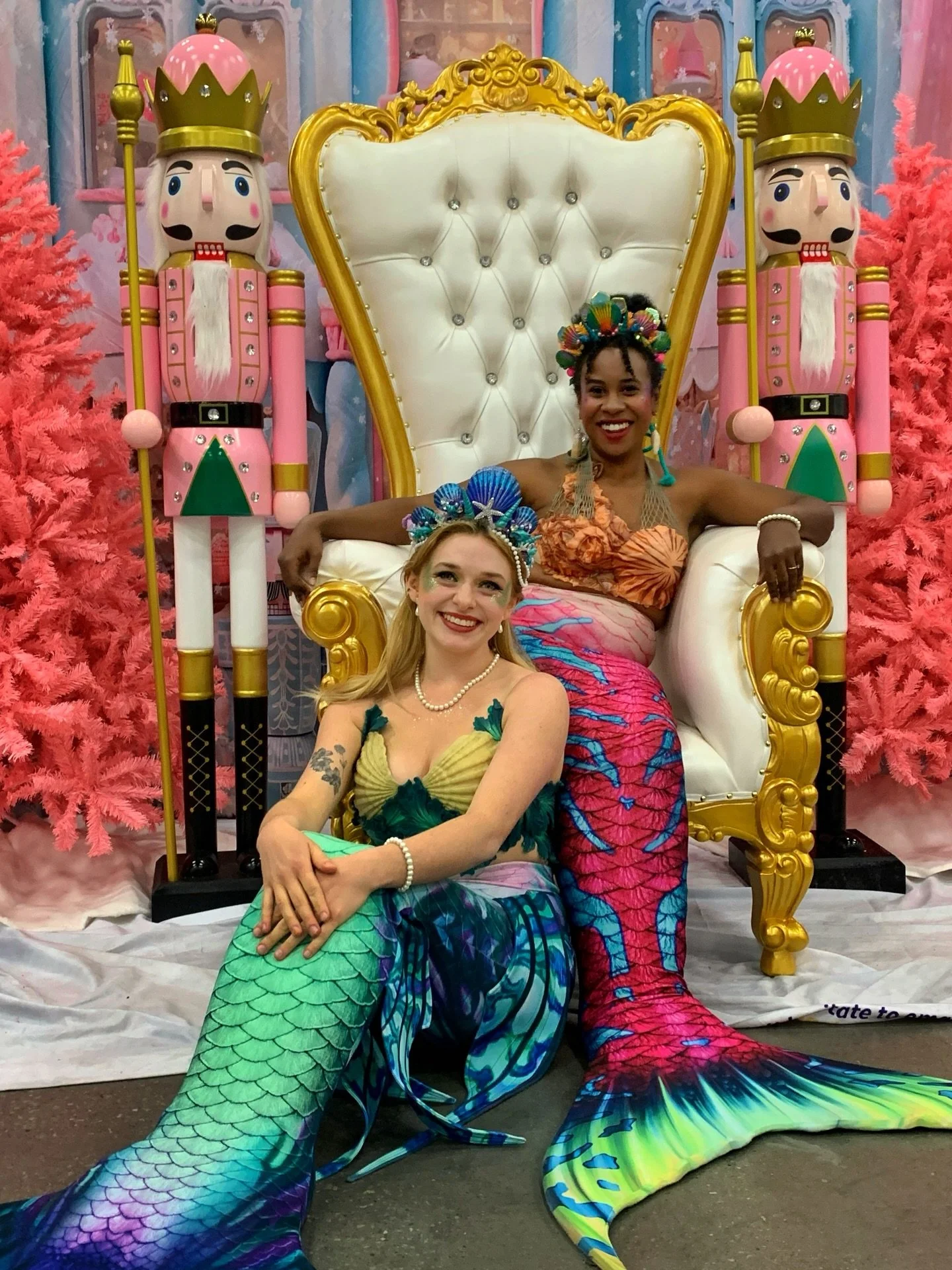 The mermaids returned from the north pole only to find more snow on southern shores ❄️ We're dreaming of the flowers to soon color the riverbanks and sing with new friends in the ponds 🪷

#thefaetes #mermaids #wintermagic