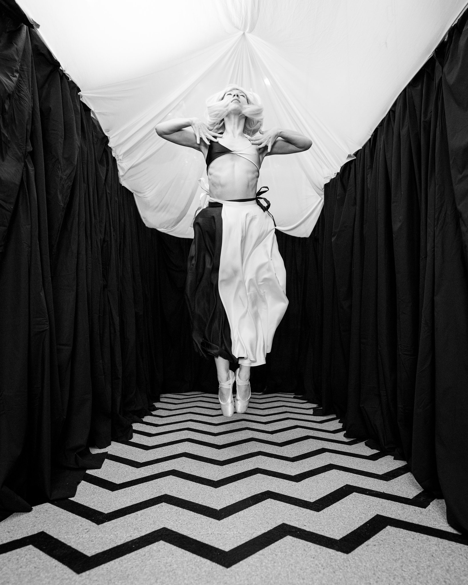 Alexandra Groover for Anna Poppyseed Dancer 03