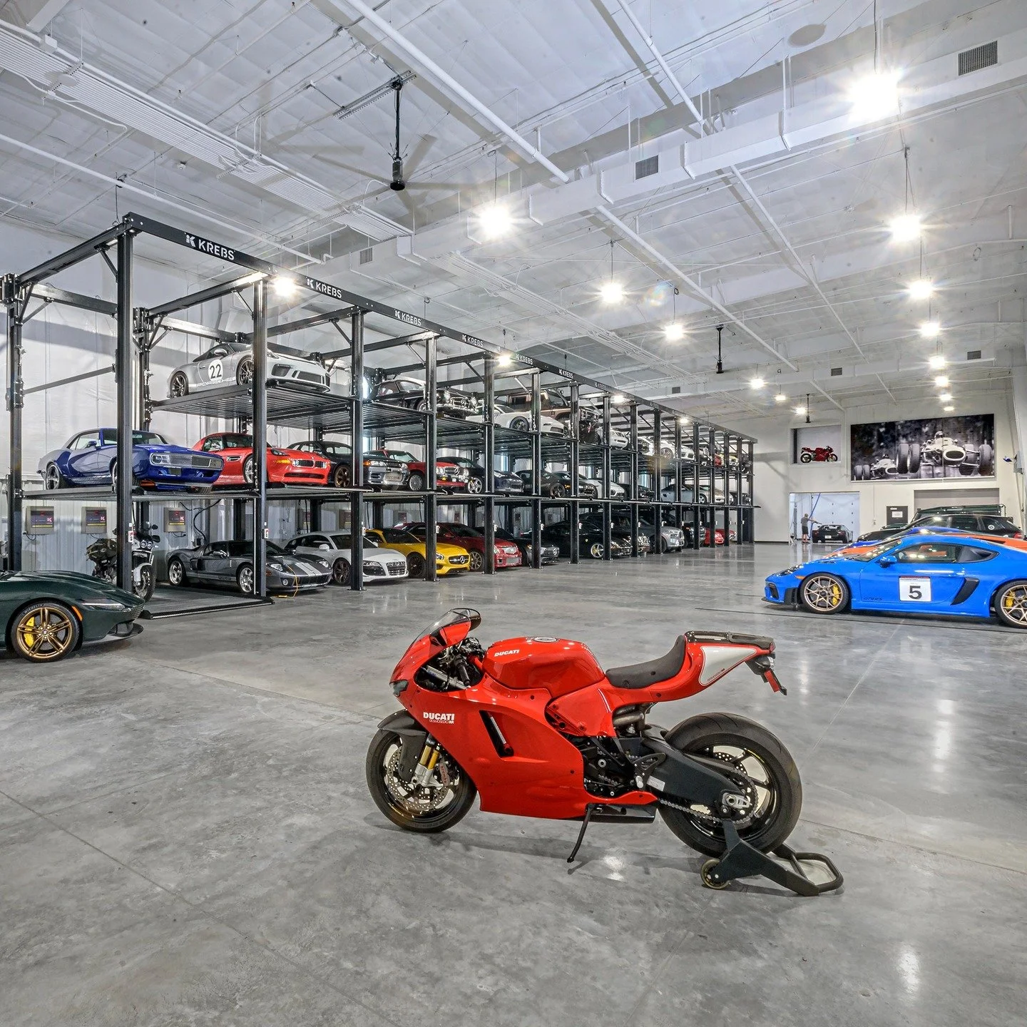 From everyone at Mota Car Club, we'd like to share our deepest gratitude to all our members, friends, and families who share the road of life with us. Please enjoy a wonderful Thanksgiving holiday with your loved ones.

📸 @kesslerphoto