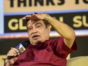 Govt working on developing electric highways: Nitin Gadkari