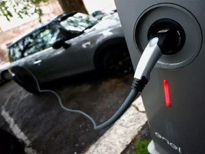 Over 800 get tips on electric vehicle mobility, solutions