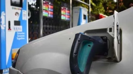 Delhi govt plans to boost EV charging infra in city