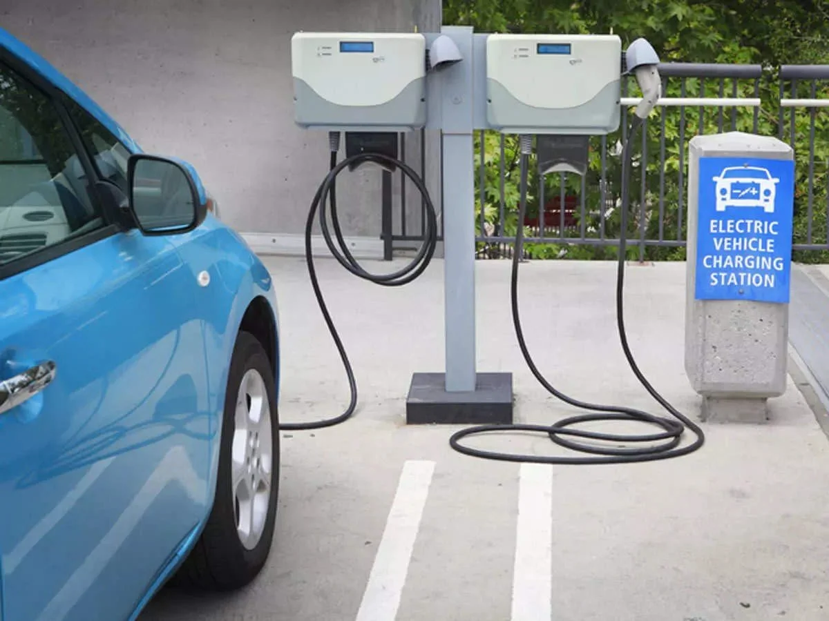 New Delhi to get more EV charging stations, some with battery swapping facilities