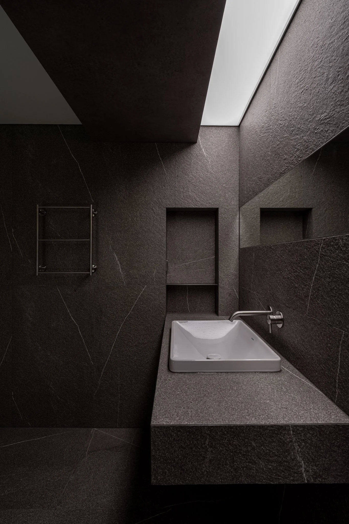 d05e1104a4bea58481899667f6612239.jfif