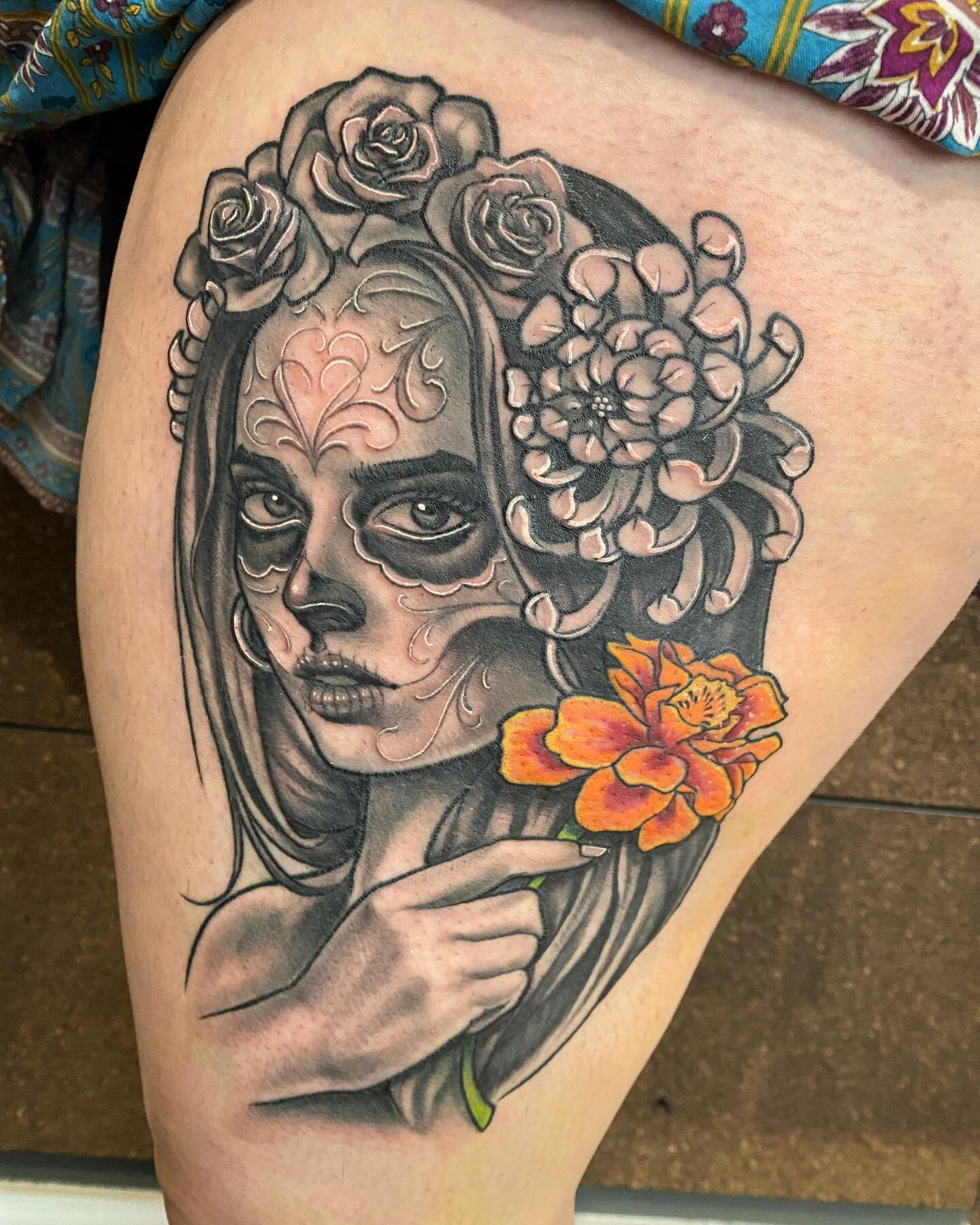 Got to finish off this Day of the dead girl today 🤙
V
K
O
#dayofthedeadtattoo #dayofthedeadgirl #blackworkers #adelaide #adelaideart #adelaideartist #adelaidetattoos #adelaidetattooartist #realistictattoo