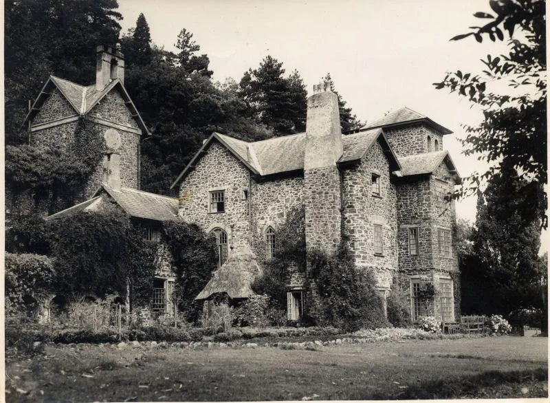 Ashley-Combe-Minehead-online.jpg