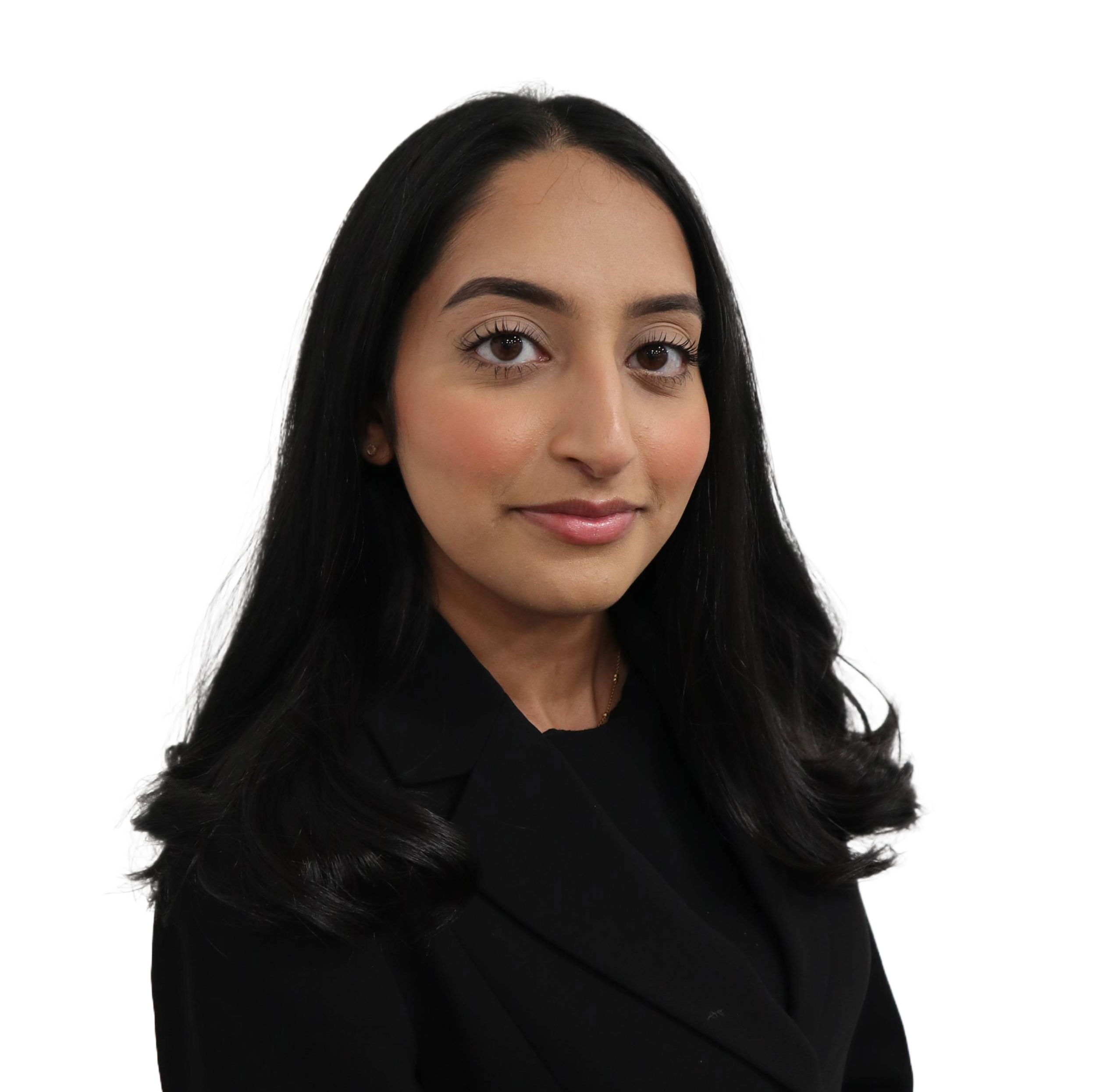 Halima Kamran Completes Pupillage and Accepts Tenancy