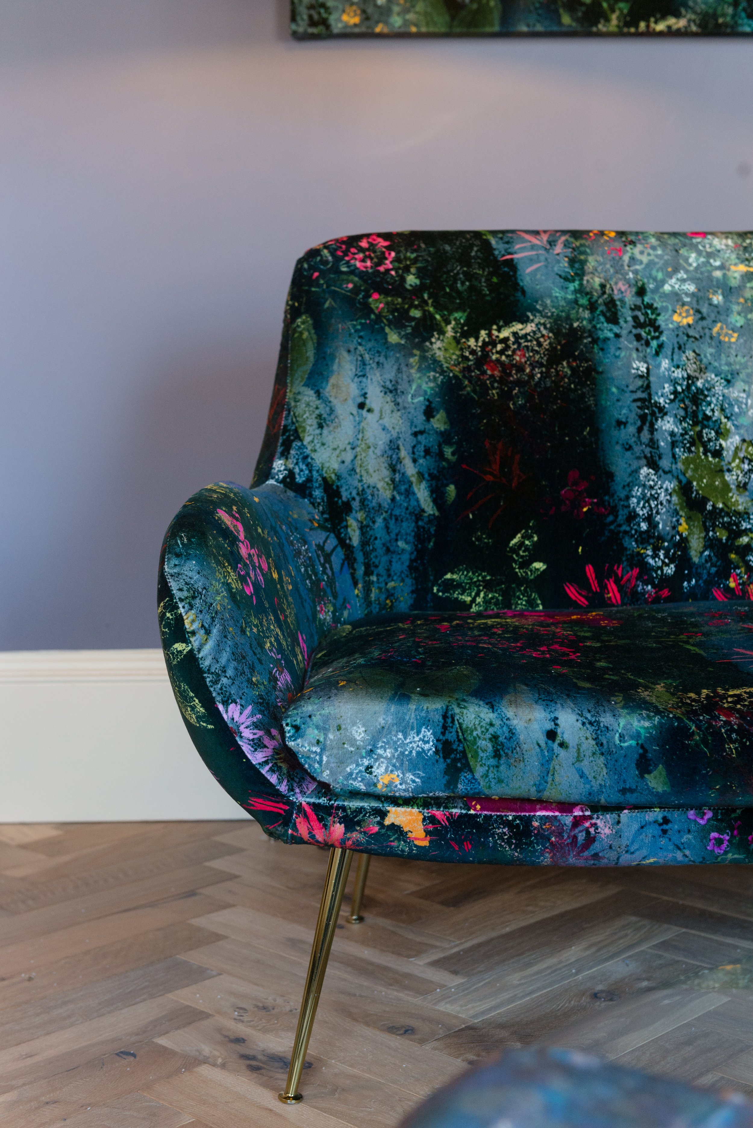 Rainfall Blooms velvet sofa-3.jpg