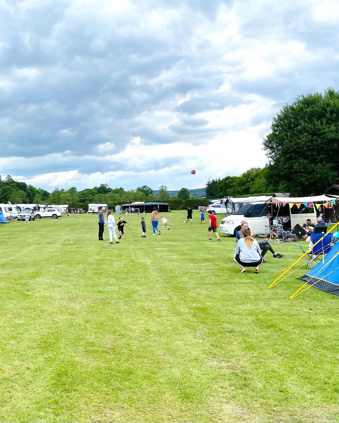 Just a little throw back at the last couple of weekends that we have had here at Riverside 🏕☀️

There is nothing better than seeing everyone enjoying there holidays &amp; making so many lovely memories 🤩📸

#riversidecaravanandcampingpark #llangamm