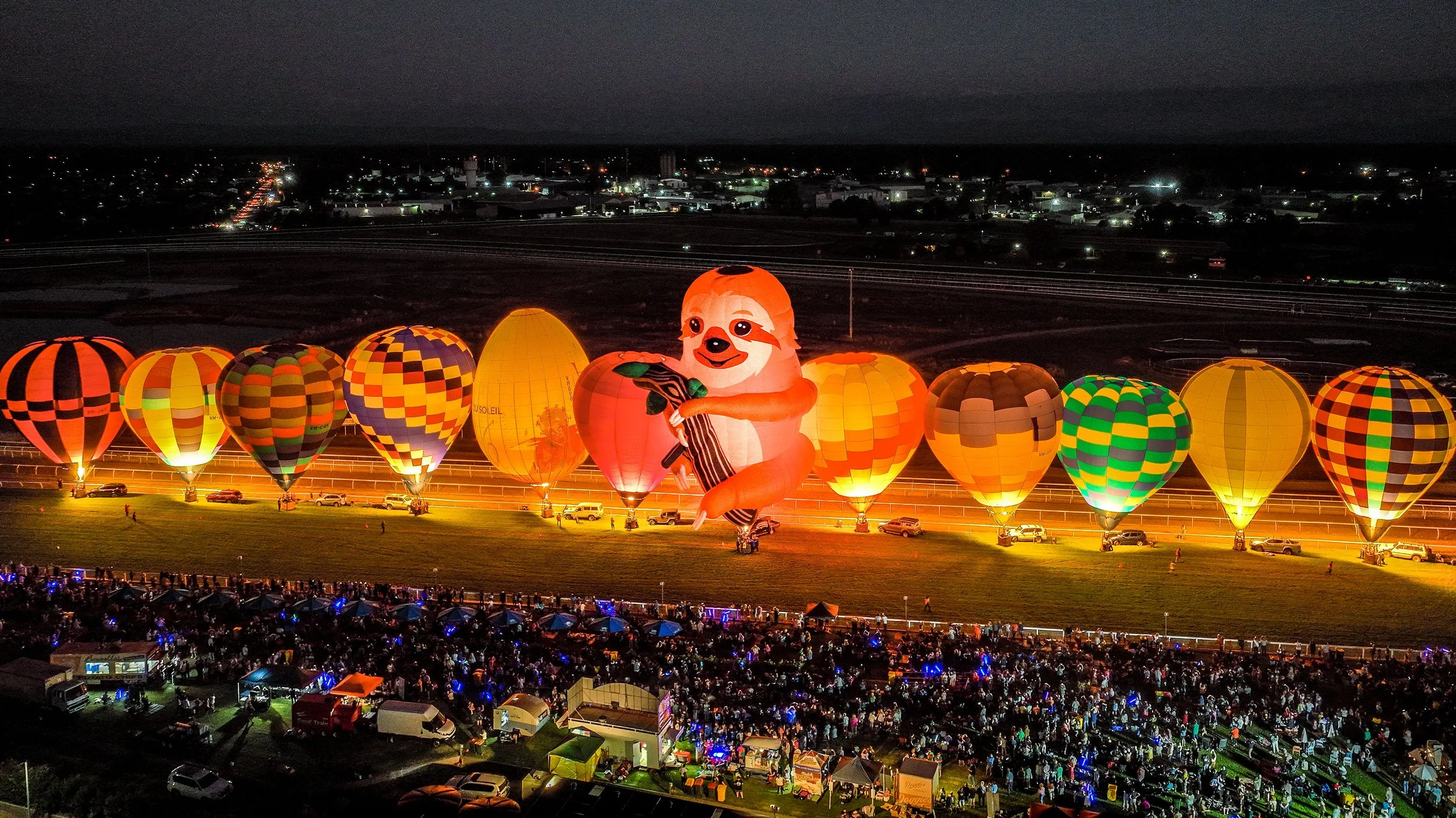 Balloon Glow 2_KVBF_acknowledge Robyn Varley.jpg